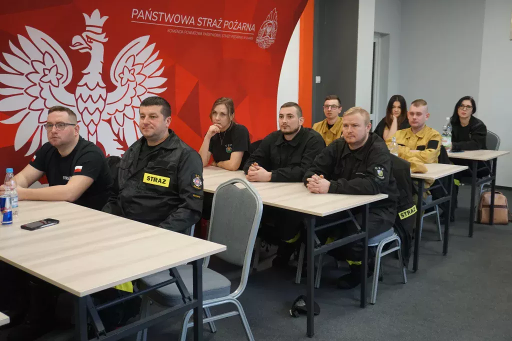 Konstal iława hurtownia stali trenażer drzwi osp psp strażacy (1)